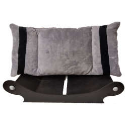 très beau canapé pour chien avec couchage gris avec bandes noir