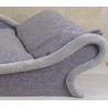 Zoom sur le canapé gris élégant pour chat et chien avec coussin épais rempli de flocons de mousse